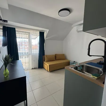 Apartamento лилия 2