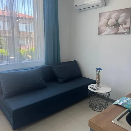 лилия 2 Apartamento Primorsko