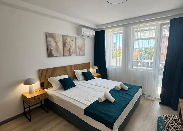 лилия 2 * 普里莫尔斯科