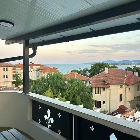 лилия 2 * Primorsko