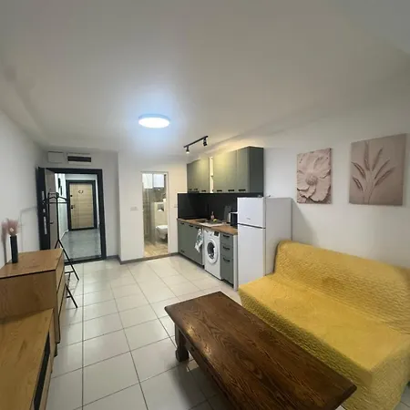 лилия 2 Apartment