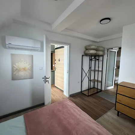 лилия 2 Apartment
